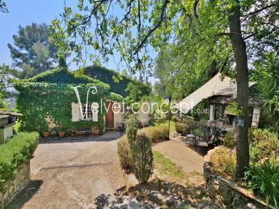 Villa de 8 pièces de luxe en vente Opio, Provence-Alpes-Côte d'Azur