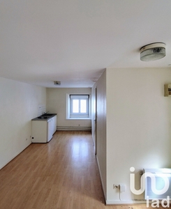 Appartement 1 pièce de 29 m² à La Roche-sur-Yon (85000)