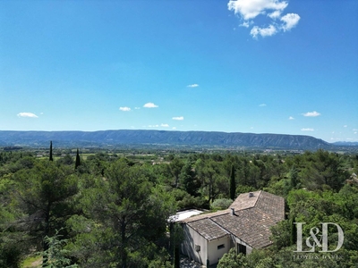 Maison de luxe de 200 m2 en vente Cabrières-d'Avignon, Provence-Alpes-Côte d'Azur
