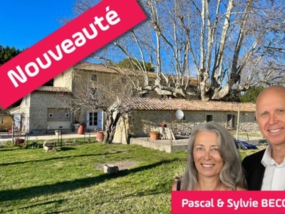 Maison de prestige de 260 m2 en vente Pernes-les-Fontaines, Provence-Alpes-Côte d'Azur