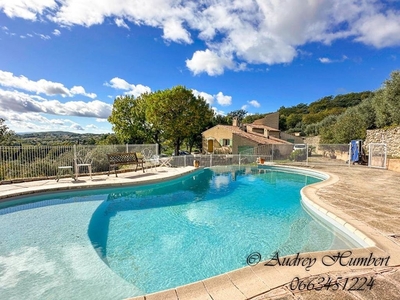 Maison de luxe de 233 m2 en vente Manosque, Provence-Alpes-Côte d'Azur
