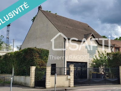 Vente maison 5 pièces 130 m² Saint-Ouen-l'Aumône (95310)