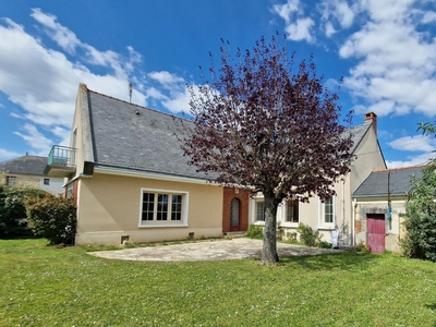 Vente maison 6 pièces 173 m² Aubigné-sur-Layon (49540)