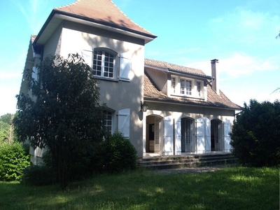 Vente maison 7 pièces 150 m² Cahors (46000)