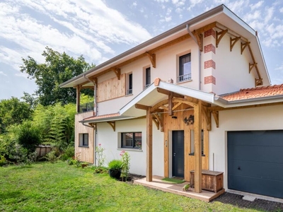 Vente maison à construire 4 pièces 120 m² Saint-Médard-d'Eyrans (33650)