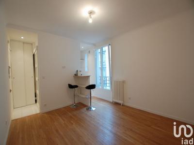 Appartement 1 pièce de 19 m² à Paris (75015)