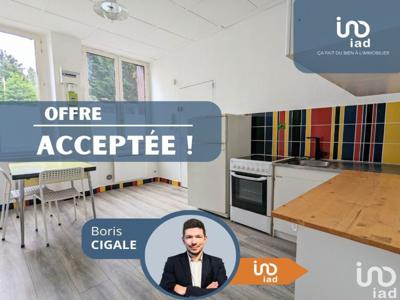 Appartement 2 pièces de 29 m² à Saint-Étienne (42000)