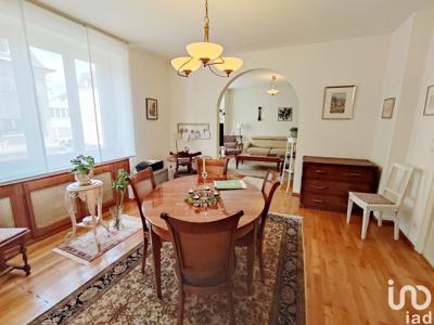 Appartement 3 pièces de 82 m² à Mulhouse (68100)