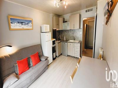 Appartement 4 pièces de 57 m² à La Salle-les-Alpes (05240)