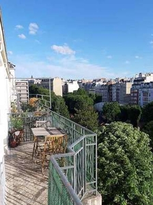 Appartement 2 chambres meublé avec terrasse, ascenseur et conciergePorte de Versailles (Paris 15°)