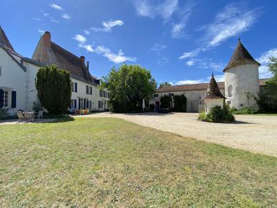 Vente maison 20 pièces 700 m² Parcoul (24410)