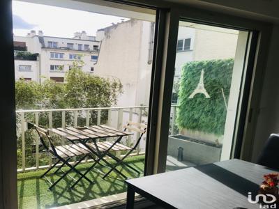 Appartement 1 pièce de 33 m² à Paris (75015)