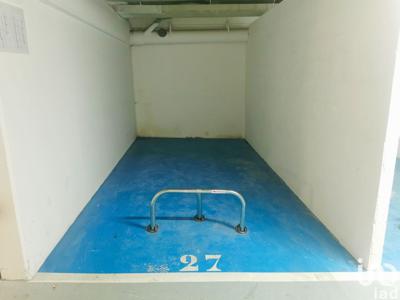 Parking/garage/box de 13 m² à Villemomble (93250)