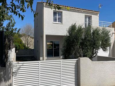 Vente maison 4 pièces 106 m² Narbonne (11100)