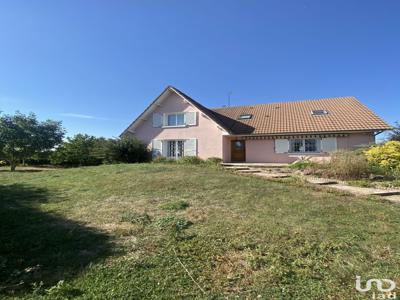 Vente maison 8 pièces 185 m² Bourges (18000)