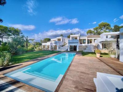 15 room luxury Villa for sale in Mougins, French Riviera