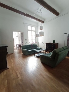 Location meublée appartement 2 pièces 53.19 m²
