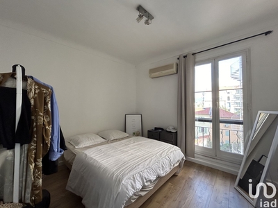 Appartement 2 pièces de 33 m² à Nice (06100)