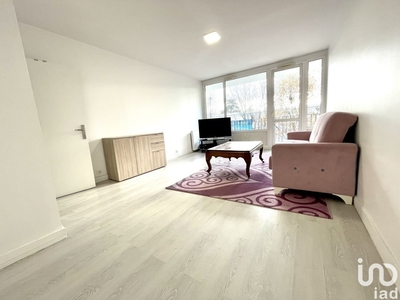 Appartement 3 pièces de 67 m² à Villeneuve-Saint-Georges (94190)