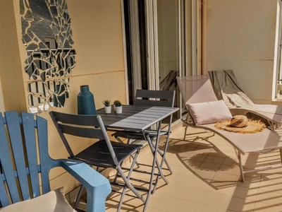 Bel appartement rénové avec terrasse face à la plage aux Sables d'Olonne