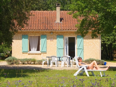 La Dordogne Vacances tout confort gîte avec piscine couverte et chauffée