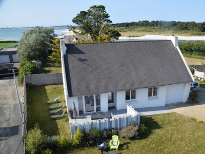 Maison plain-pied refaite à neuf, à 100 m à pied d'une plage de sable blanc (Finistère, Bretagne)