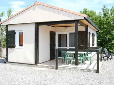 Romarin 2 - Gîte avec terrasse couverte et piscines à Joyeuse en Ardèche méridionale