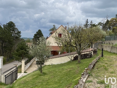 Terrain de 1 415 m² à Pont-sur-Yonne (89140)