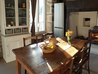 Vacances en Corrèze dans maison en pierre