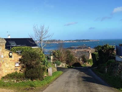 Villa bretonne pour 12 pers, à proximité immédiate et vue mer et l'île de Bréhat, Ploubazlanec (Bretagne, Côtes d'Armor)