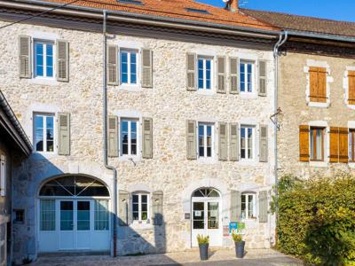 Maison de prestige de 600 m2 en vente Collonges, Auvergne-Rhône-Alpes
