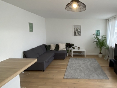 Appartement 2 pièces de 56 m² à Tours (37000)