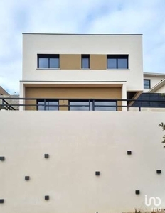 Maison 4 pièces de 115 m² à Narbonne (11100)