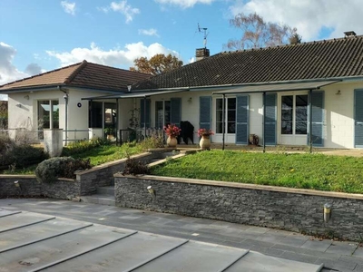 Vente maison 5 pièces 145 m² Pont-sur-Yonne (89140)