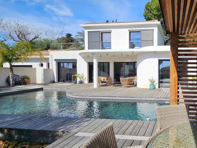 4 bedroom luxury House for sale in Toulon, French Riviera
