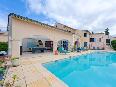 Villa de luxe de 8 pièces en vente Mouans-Sartoux, Provence-Alpes-Côte d'Azur