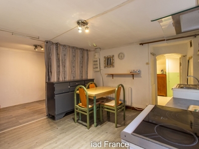 Appartement 1 pièce de 38 m² à Porcheville (78440)