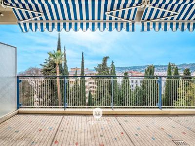 Appartement de luxe 1 chambres en vente à Nice, Provence-Alpes-Côte d'Azur