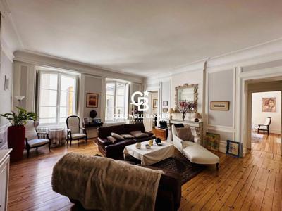 Appartement de luxe 4 chambres en vente à Bordeaux, Nouvelle-Aquitaine