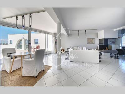 Appartement de luxe de 3 chambres en vente à Arles, Provence-Alpes-Côte d'Azur