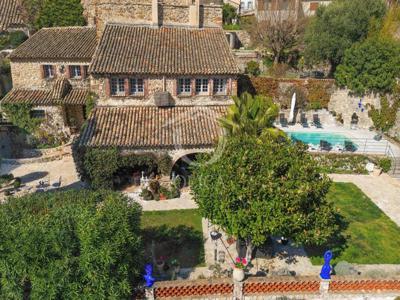 Luxury 8 pièces Farmhouse en vente Biot, Provence-Alpes-Côte d'Azur