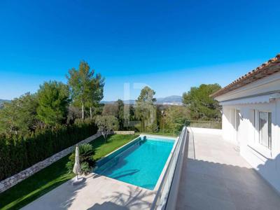 Maison de 6 chambres de luxe en vente à Mougins, Provence-Alpes-Côte d'Azur