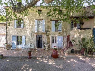 Maison de 9 pièces de luxe en vente à Pernes-les-Fontaines, Provence-Alpes-Côte d'Azur
