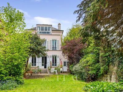 Maison de luxe 4 chambres en vente à Boulogne-Billancourt, Île-de-France