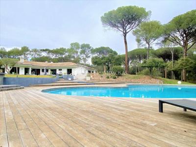 Villa de 10 pièces de luxe en vente La Motte, Provence-Alpes-Côte d'Azur