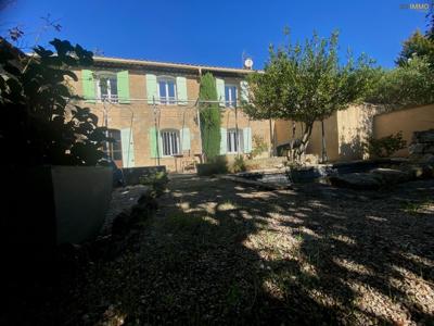 Villa de 7 pièces de luxe en vente Cavaillon, Provence-Alpes-Côte d'Azur