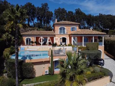 Villa de 8 pièces de luxe en vente Sainte-Maxime, Provence-Alpes-Côte d'Azur
