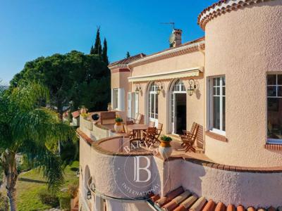 Villa de luxe de 7 pièces en vente Le Lavandou, Provence-Alpes-Côte d'Azur