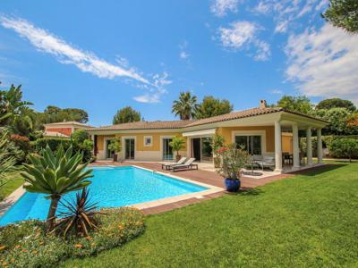 Villa de luxe de 5 pièces en vente Cap d'Antibes, France