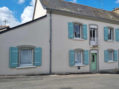 Vente maison 5 pièces 134 m² Saint-Aignan-sur-Roë (53390)